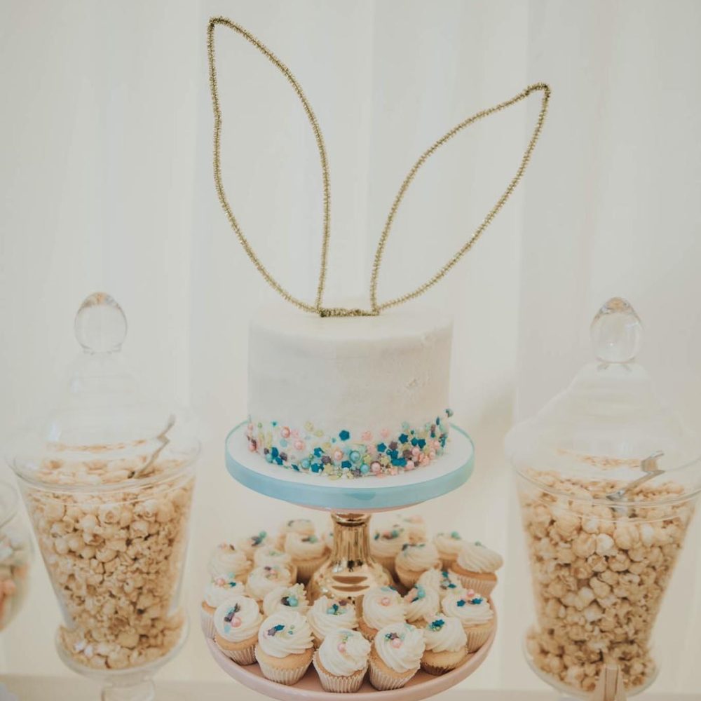 wedding sweetie table cupcake display